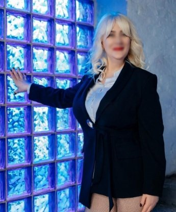 Проститутка Дана